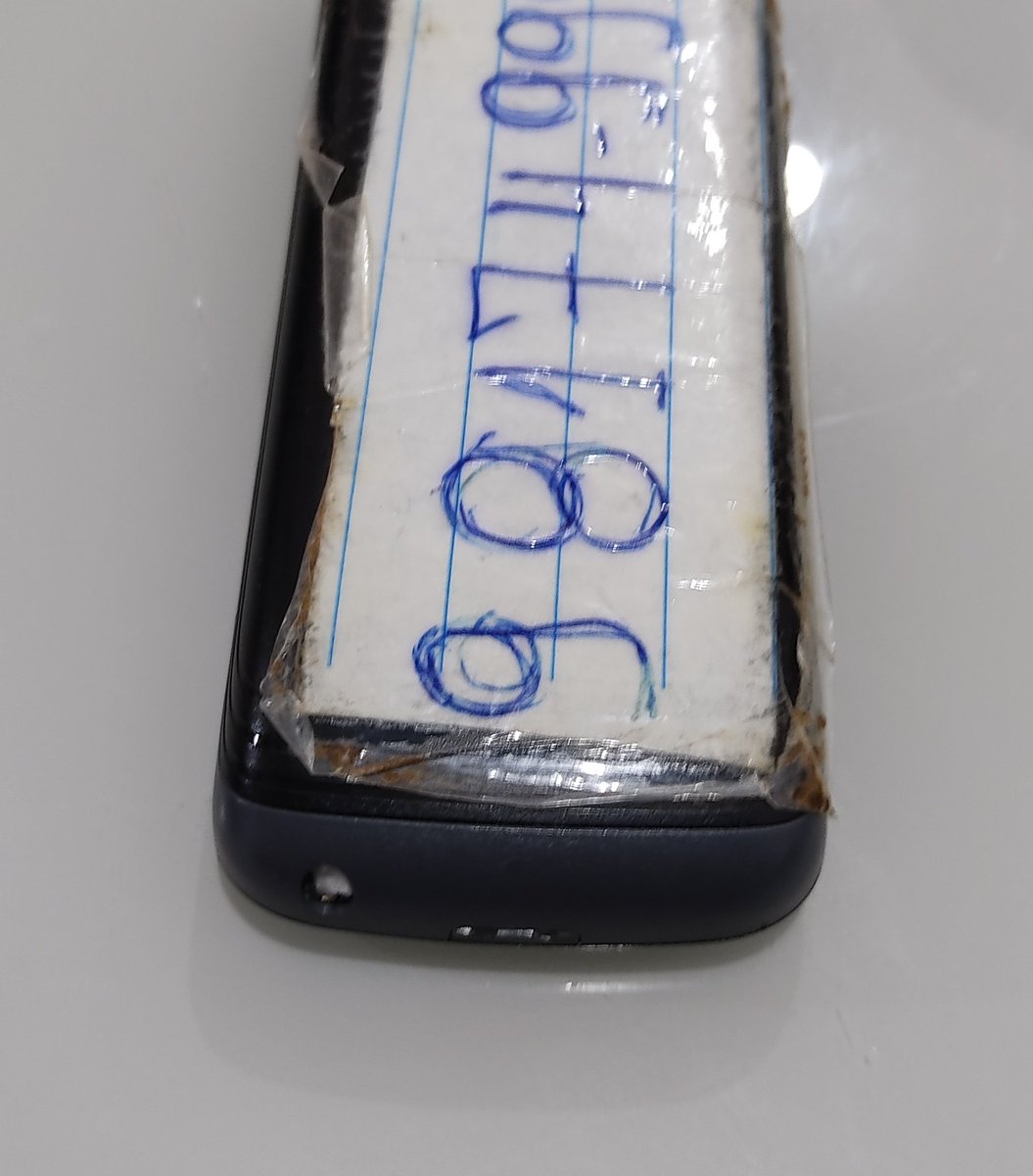 BelemCitty's tweet image. Hoje precisei pegar o  número do telefone do Meu Tio que mora no interior do Maranhão....Ele só fez virar o fone e disse pode anotar.