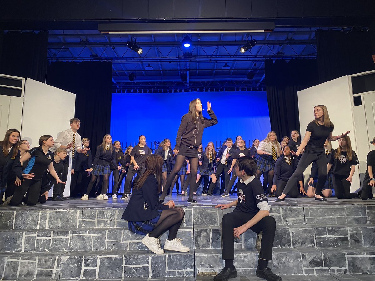 PerformingArtsF's tweet photo. Today’s rehearsal was SO GOOD. Our ensemble were so brilliant and our main cast gave their best acting performances yet. Two week today until our first show! We cannot wait! #marypoppinsjr #supercalifragilisticexpialitowers https://t.co/Unq5BRVjap