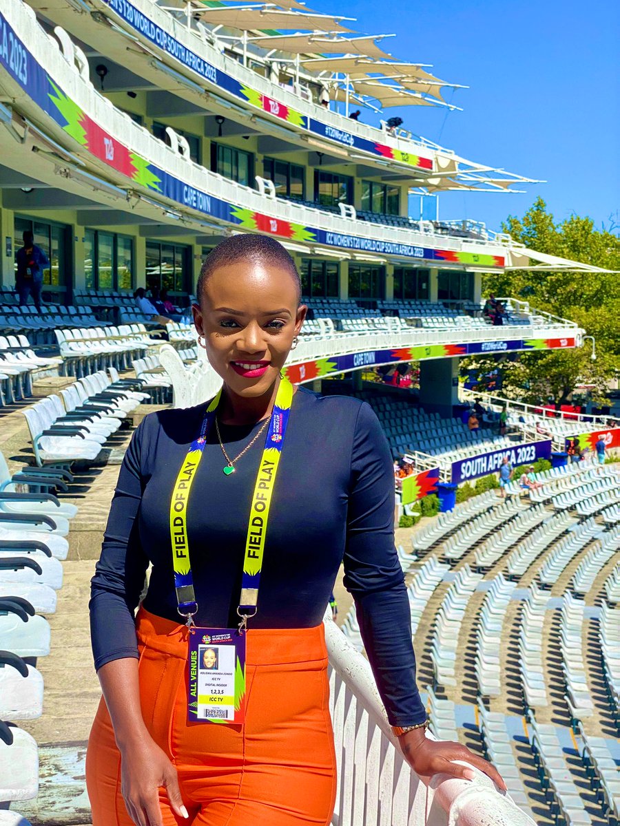 XoliswaZondo's tweet photo. I was just expecting to do the group stages of the Women’s T20 World Cup. ICC have said they’re extending my stay coz I’ll be working on the SEMI FINALS 😭😭😭 I can’t believe it!!! I’m so grateful 🙏🏽 https://t.co/PZTzBBVOxA