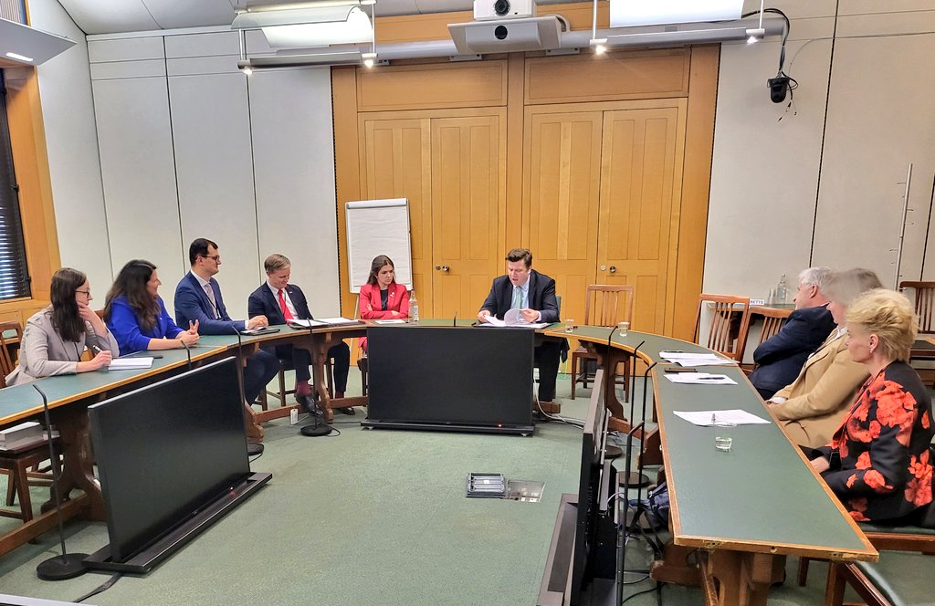 Visiting inter-parliamentary delegation from #Latvia <a href="/Jekaba11/">Saeimas ziņas</a> led by <a href="/RihardsKols/">Rihards Kols</a> engaged in wide-ranging exchange today with Minister of State for the Armed Forces <a href="/JSHeappey/">James Heappey</a> <a href="/DefenceHQ/">Ministry of Defence 🇬🇧</a> with 🇱🇻 Ambassador <a href="/iburmistre/">Ivita Burmistre</a> &amp; <a href="/LVembassyUK/">Latvia in the UK - #StandWithUkraine 🇺🇦</a> on defence coop &amp; common security interests.