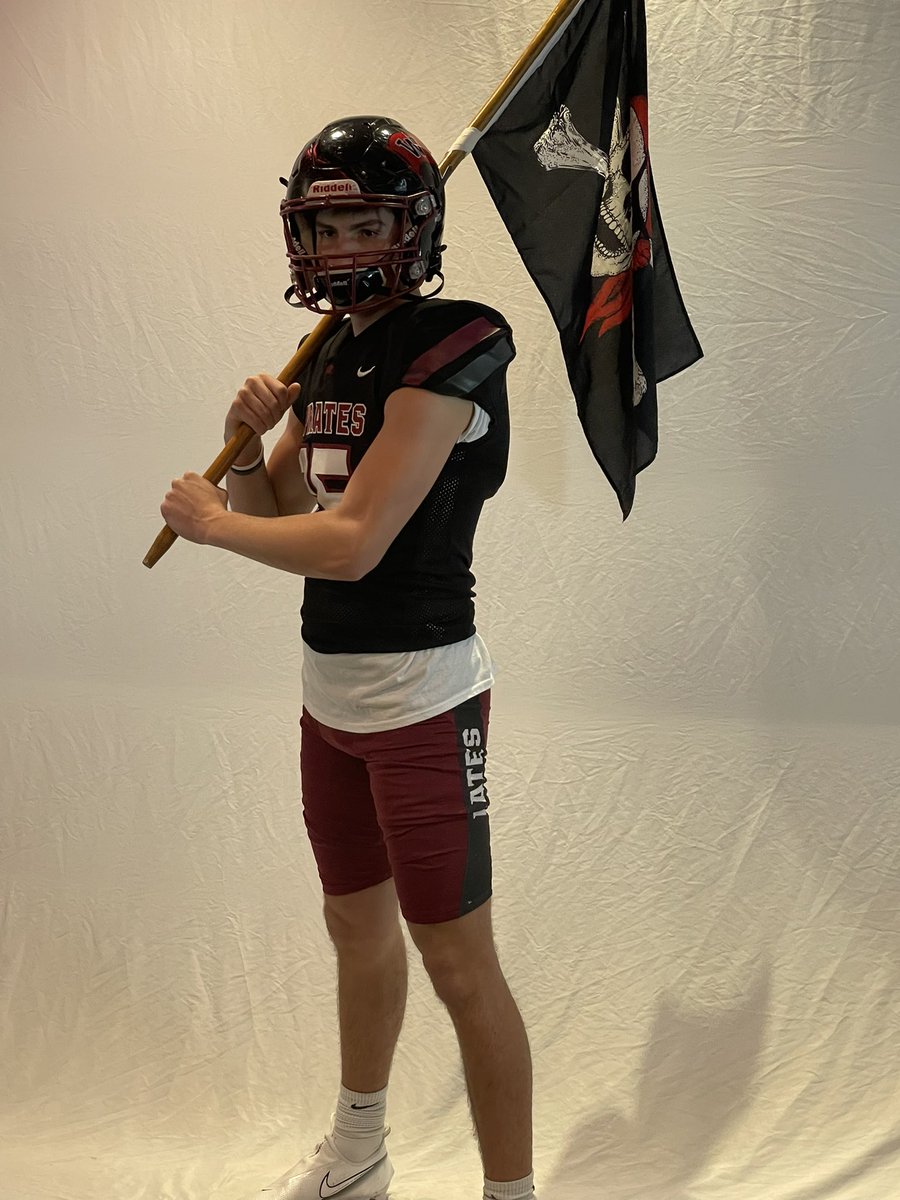 AidanBrenneman's tweet photo. I had an amazing time this weekend on my Official Visit at @WhitworthFB. Thank you Coach @ian_kolste and @duke_degaetano for the hospitality and the opportunity to see what Whitworth Football is all about!🏴‍☠️❤️
@PrepRedzoneOR @RavenRecruiting @QBHitList @RVRavensFB https://t.co/pN1Herk34r