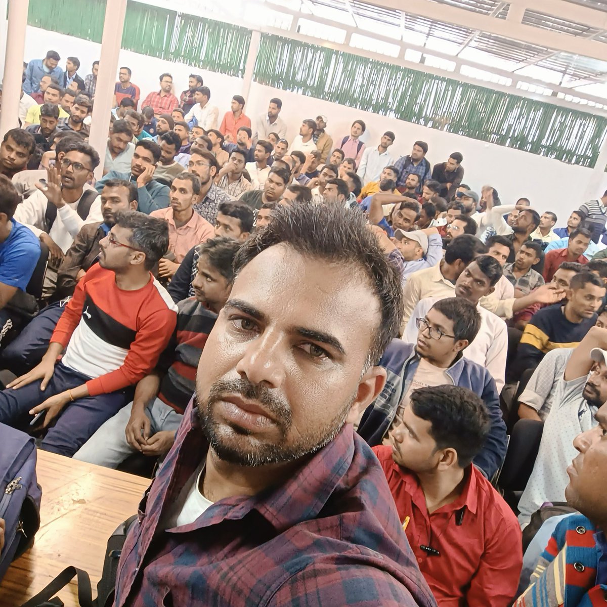 Chakres_Kumar's tweet photo. @UNOCHA @POTUS @RishiSunak @PMOIndia @AshwiniVaishnaw 
RAILWAY RECRUITMENT CEN 03/2018 JUNIOR ENGINEER,CMA PLZ CLEAR ALL STANDBY LIST
WE HAVE STILL WAITING IN INDIAN
@RailMinIndia
@arjunrammeghwal 
@nitin_gadkari @BJPCentralMedia @ravishndtv @ShashiTharoor @kanhaiyakumar @aajtak https://t.co/zirBN1jFM4