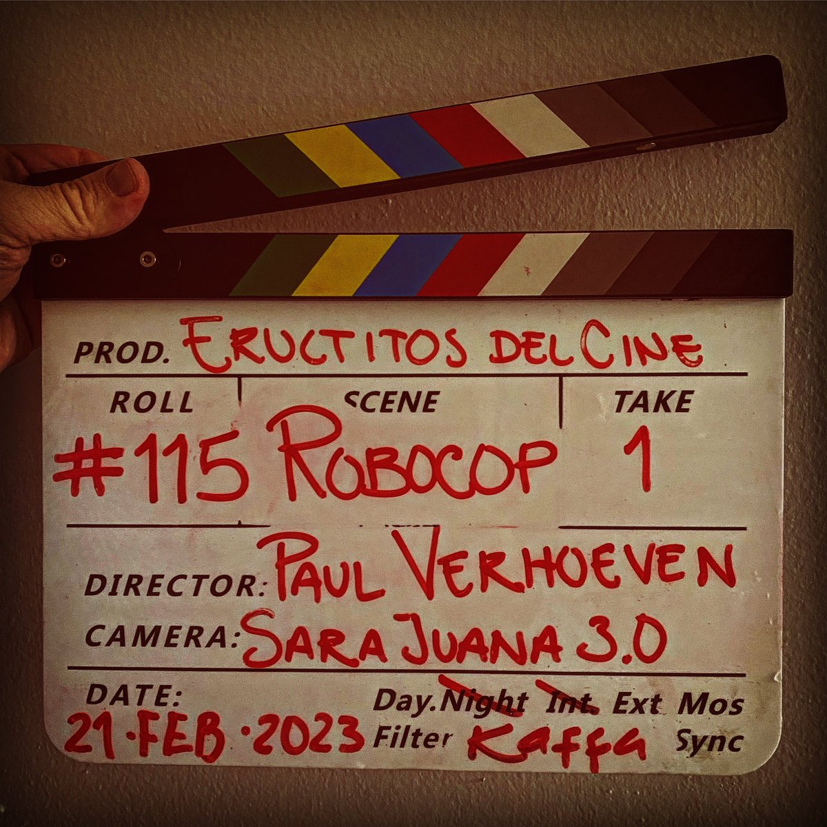 EructitosDeCine's tweet photo. Hoy grabamos episodio 115 #Robocop
Les dejo el link de Tiktok por si quieren verlo antes que todos y opinar sobra la película. Nos vemos a las 8:40pm CDMX.
Tiktok link
👉🏼 https://t.co/pPD2091pJQ
#EructitosDelCine🍿 #PaulVerhoeven #robocop2 #robocop3 #robocop1987 #robocop2014 https://t.co/6ZClNLArLt