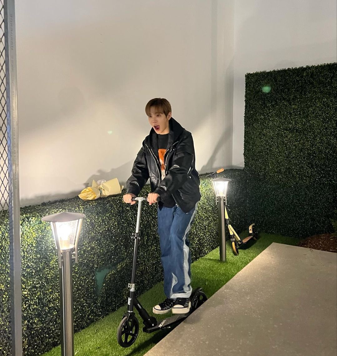 STRGALLERY's tweet photo. [230222] #_shotaroo_ instagram post update !

“😙🤞”

#SHOTARO #쇼타로 #ショウタロウ #NCT https://t.co/NeGfKEzeiy