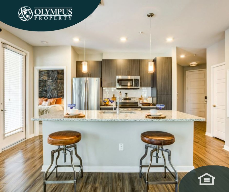 GilbertTownSq's tweet photo. Flooring that’s practical and gorgeous? ✨😍
When you make your home here at Town Commons in Gilbert Town Square, you’ll love taking advantage of our wood-style floors! 
#ApartmentLiving #WalkIngOnSunshine #OlympusProud #OlympusProperty #BestPlacesToLive

https://t.co/qukhJK6vC8 https://t.co/4ebNiMIlyt
