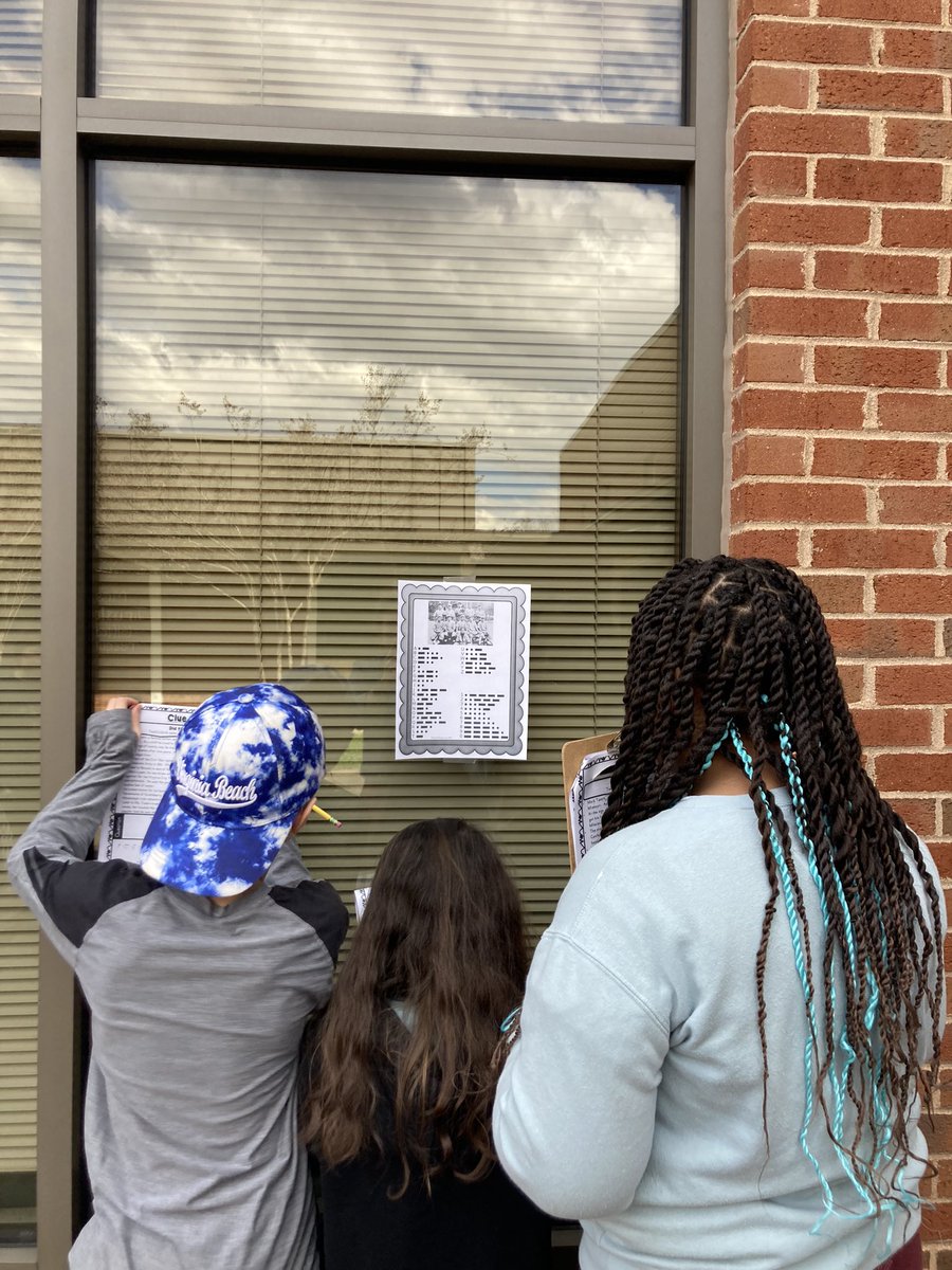 mtruslow_'s tweet photo. Proud of my third and fourth grade SCOPE Squad for working hard together to break out of their escape room! 🧠 https://t.co/TtuLqvd7iG