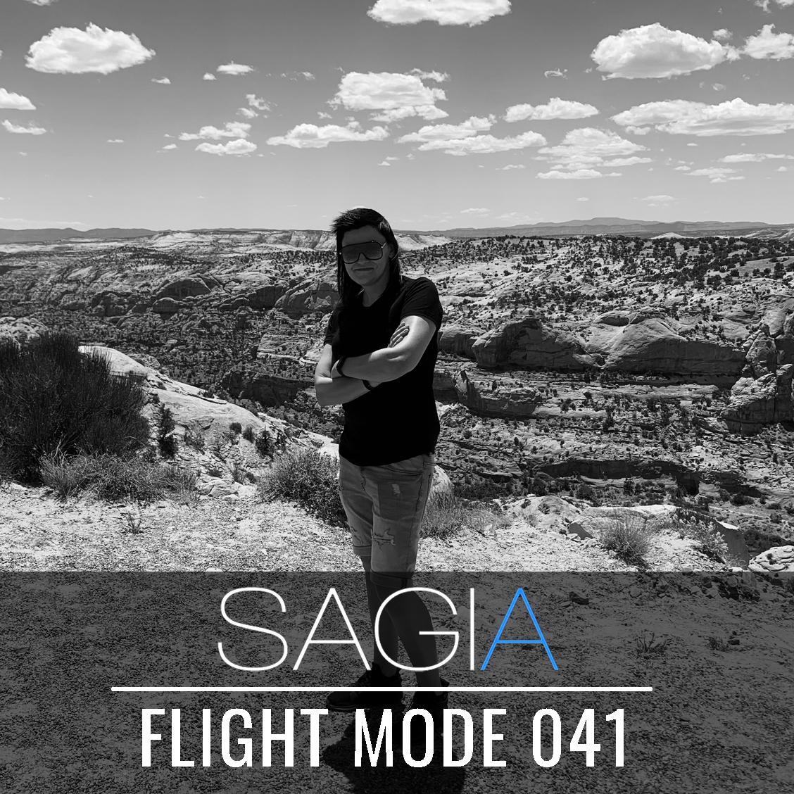 TechnoFm's tweet photo. **THURSDAY** 2PM EST / 7PM GMT tune in for Flight Mode on https://t.co/JYIPxcsUuI with Sagia @Sagiamusic #techno #Radio https://t.co/Rl44V5ZkiA