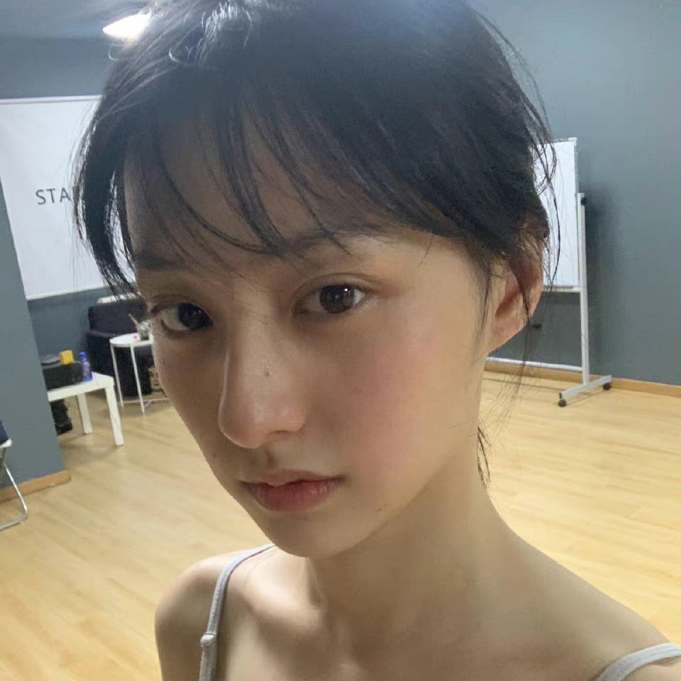 H0u1ei's tweet photo. #新头像 https://t.co/7UmhMU8CV6