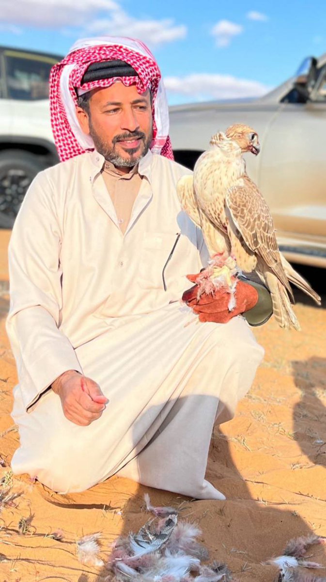 brehi_'s tweet photo. يالله عفوك يوم تصفية الحساب
يوم حصاد لما زرعنا في السنين

يوم الحشر قرب ولا معنا زهاب
اليوم في الدنيا وبكرة راحلين

نجني ذنوب ونرتجي عفو وثواب
وعلى نصر ربي لنا مستعجلين

تدرون ليه امالنا كنها سراب
تدرون ليه النصر سيف الأوليين

قامو عليه وباعو الدنيا بدين
وحنا غفلنا بين مالذ وطاب https://t.co/RQvGKpAD52