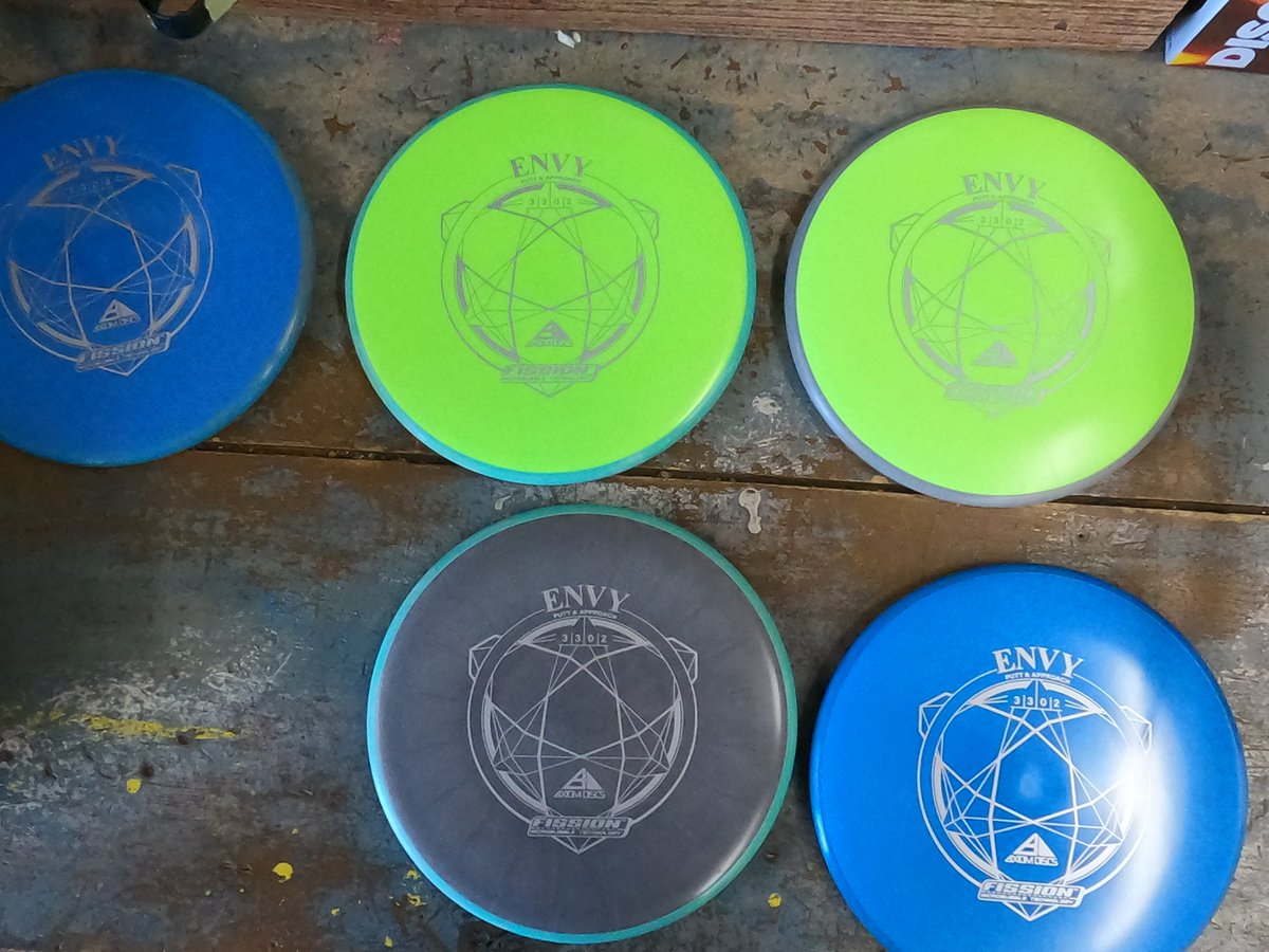 Yardbirds Disc Golf on Twitter "New MVP is in! Lizotte glow hex
