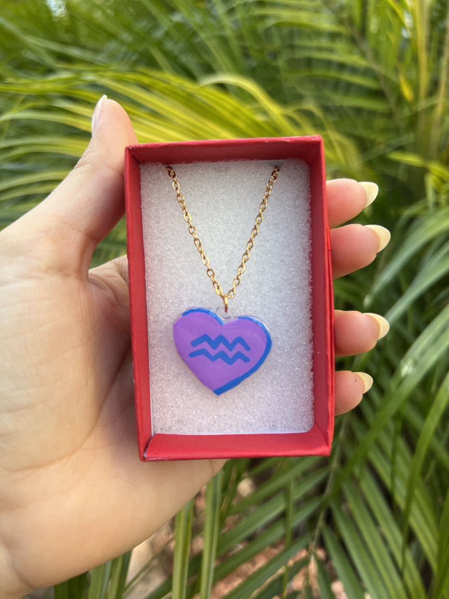 AlishaJeanArt's tweet photo. Please help me reach my goal of 19 sales by the end of the month💓 please RT, tag friends, or consider shopping to help 🥰

https://t.co/lY7hpuxqa4 https://t.co/btIkSo79sJ