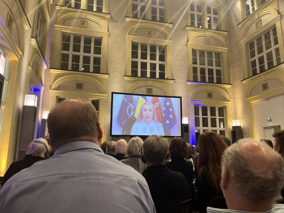 ADVICE PARTNERS (@advice_partners) on Twitter photo „We will do what is necessary to give our country this future.“ Kurz vorm 1. Jahrestag erinnert <a href="/kiraincongress/">Kira Rudik</a>, dass das Ziel der Ukraine bleibt, Teil des westlichen Bündnisses zu werden. <a href="/FNFreiheit/">Friedrich-Naumann-Stiftung für die Freiheit</a> <a href="/DjirSarai/">Bijan Djir-Sarai</a> #StandWithUkraine #FullScaleFreedom „We will do what is necessary to give our country this future.“ Kurz vorm 1. Jahrestag erinnert <a href="/kiraincongress/">Kira Rudik</a>, dass das Ziel der Ukraine bleibt, Teil des westlichen Bündnisses zu werden. <a href="/FNFreiheit/">Friedrich-Naumann-Stiftung für die Freiheit</a> <a href="/DjirSarai/">Bijan Djir-Sarai</a> #StandWithUkraine #FullScaleFreedom
