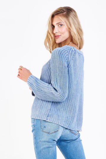 NEXTClothingCo's tweet photo. Dear John has arrived at GAILโs Clothing Company, downtown.
#gailsclothingcompany #lovedowntownstjohns #springarrivals https://t.co/kC8Wc7qmvm