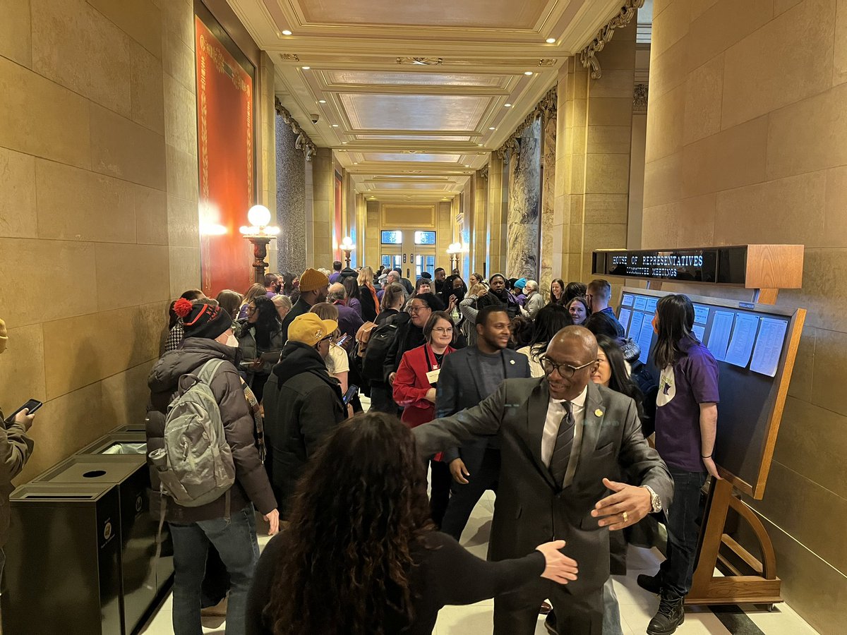 RTVMN's tweet photo. Welcoming the Senate after a strong first session!

- No amendments
- No carveouts

We’re not leaving anyone behind. 

Thanks to @SenatorChampion 

We’ll be back for the Rally at 4:30!

We’re about to #RestoreTheVoteMN https://t.co/id8YDidVHA