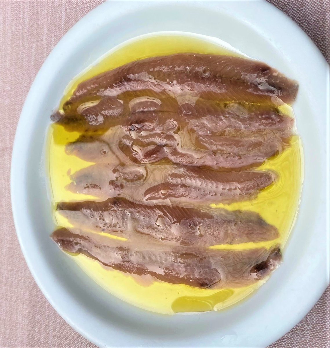RenoirGuides's tweet photo. #Catalunya #Barcelona
Excellent lunch last week @ElRacodelAguir
#anxoves #anchovies
#paambtomaquet #tomatobread https://t.co/a6zOBbm6UG