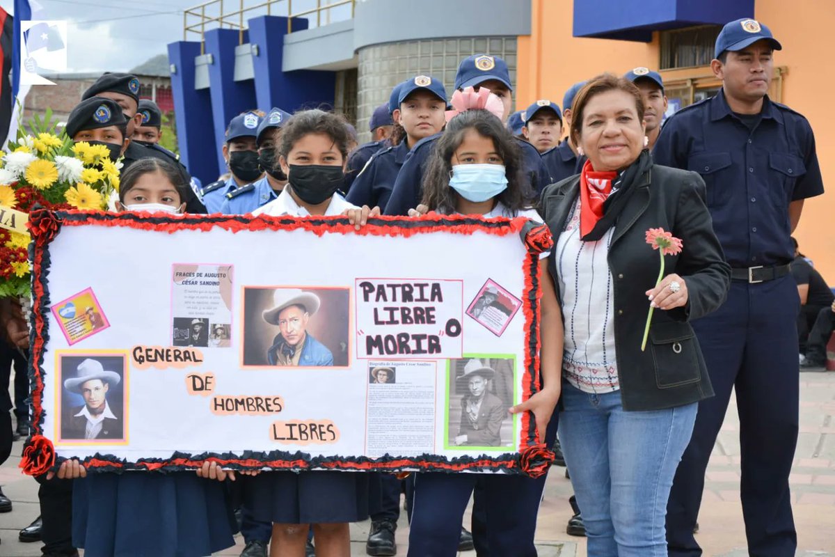 Las Unidades de Victorias del municipio de Estelí, realizaron entrega de ofrendas florales en plaza parque, en conmemoración al 89 aniversario del paso a la Inmortalidad del General de Hombres y Mujeres Libres, Augusto C. Sandino.✊🏻🇳🇮🔴⚫💐