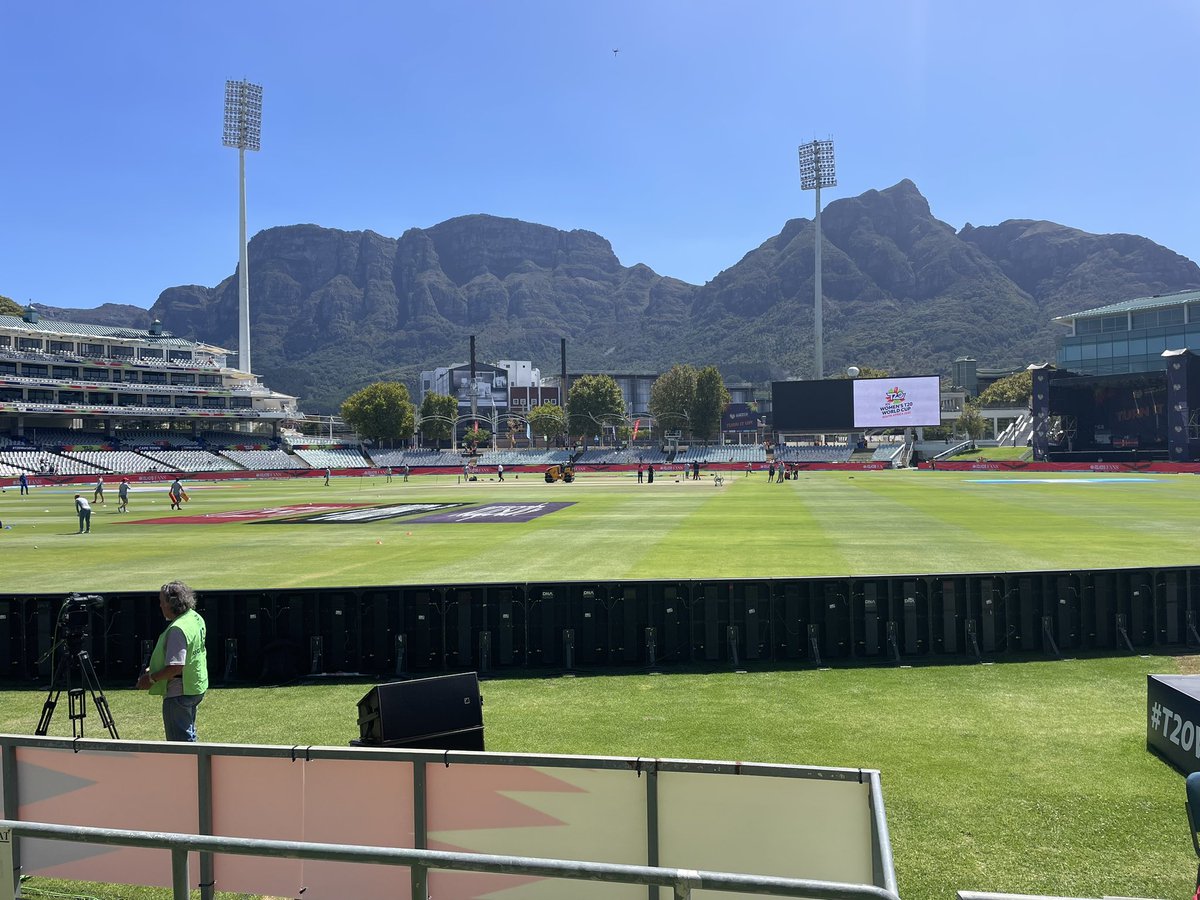 Phil Bell tweet media