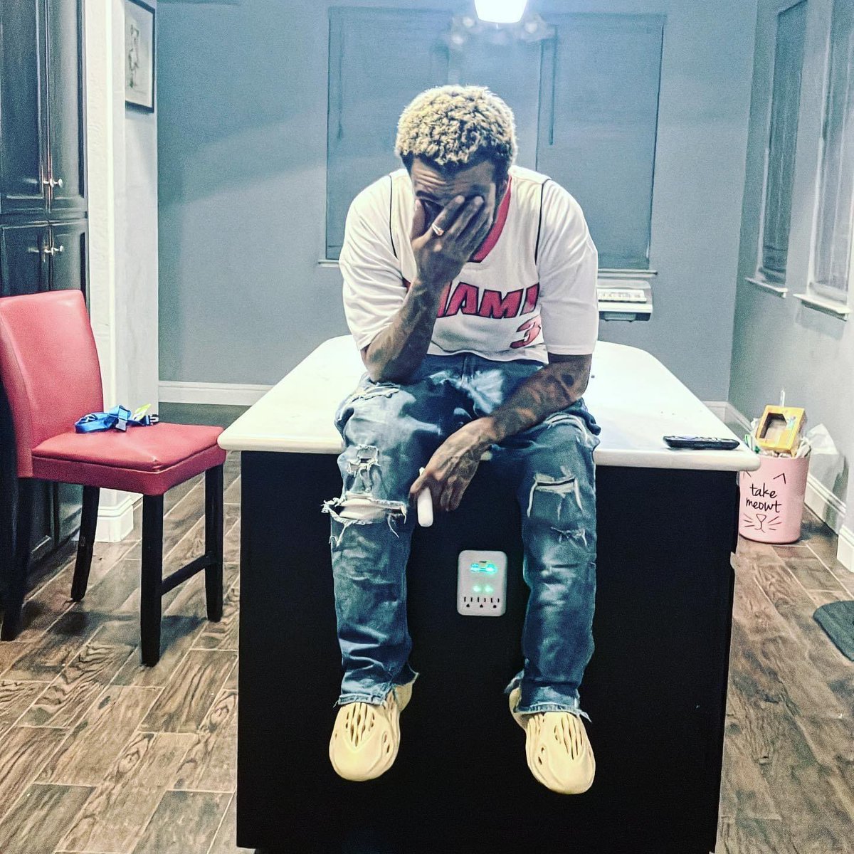 Follow my ig : <a href="/younglthepack/">Young L 🌊</a>