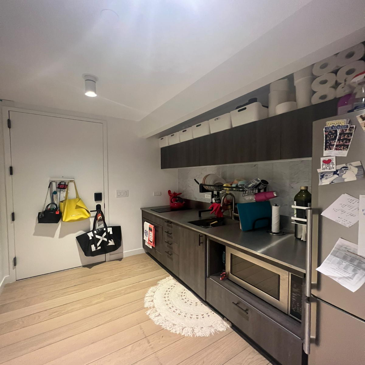 padspinapp's tweet photo. No Fee New York Apartment! LRG Studio $3,350 @padspinapp. Click link to view listing &amp; to book a viewing: https://t.co/IOnwvqFLD1

#NYCapartments
#NYCrentals
#NewYorkCityApartments
#CityApartments
#UrbanLiving
#NYClifestyle
#ApartmentHunting
#ApartmentLiving
#CityLiving https://t.co/h0V3sV6SY1