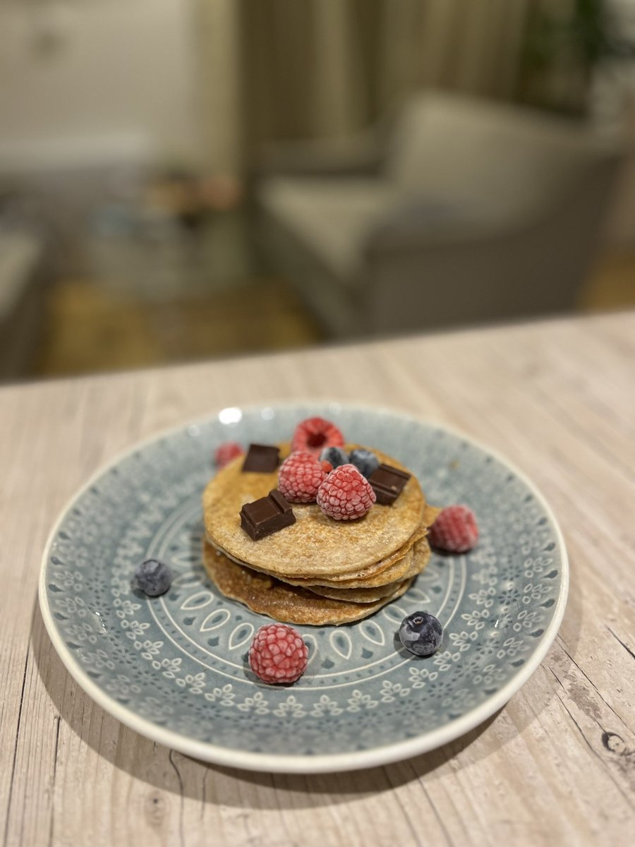 Happy pancake day! 

Am I the only one that likes wholemeal pancakes? 😅🤔