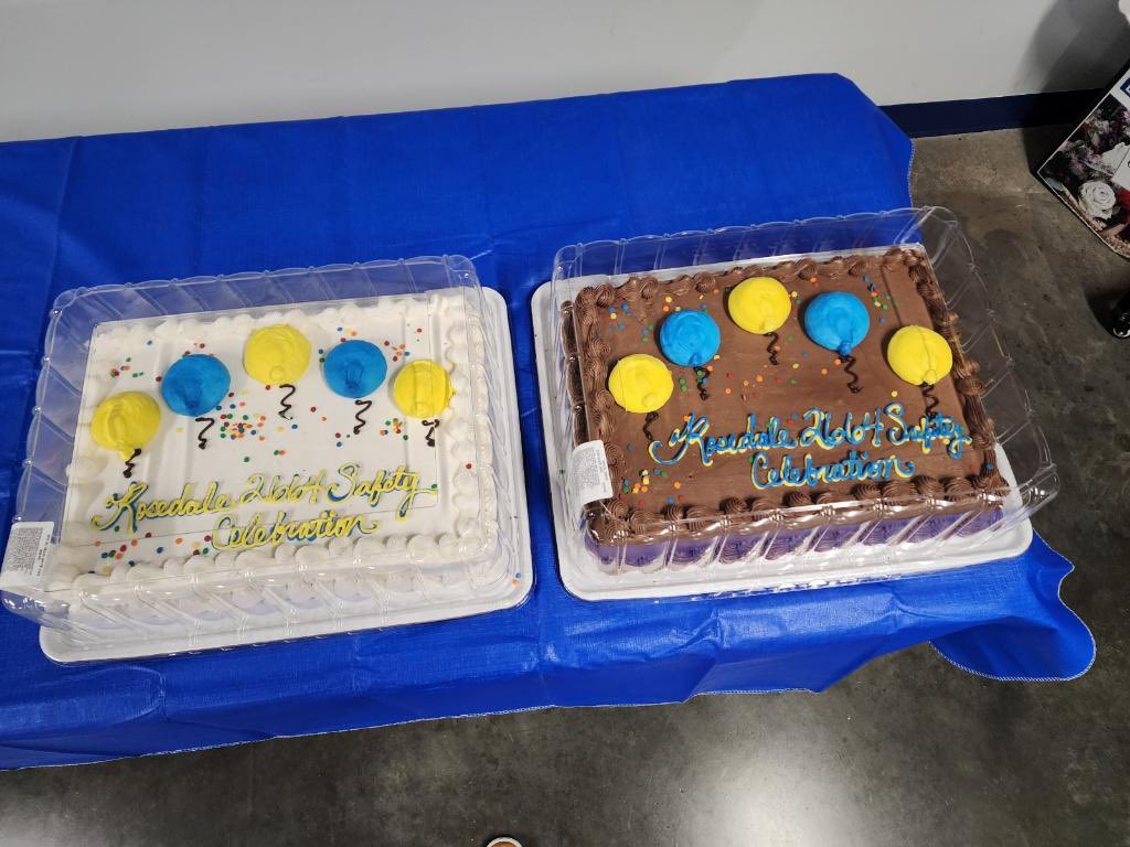 ApsmTroy's tweet photo. We are celebrating Safety🥳 here at Rosedale 2664 and we are showing off our custom designed lowes safety shirt. @LowesSafe @Houghton1366 @cag315 @GeorgeArias_HR @michaelO1366 @ChrisCope53 @SewellElnora @EliasMawouli https://t.co/52zZ1hTDoT