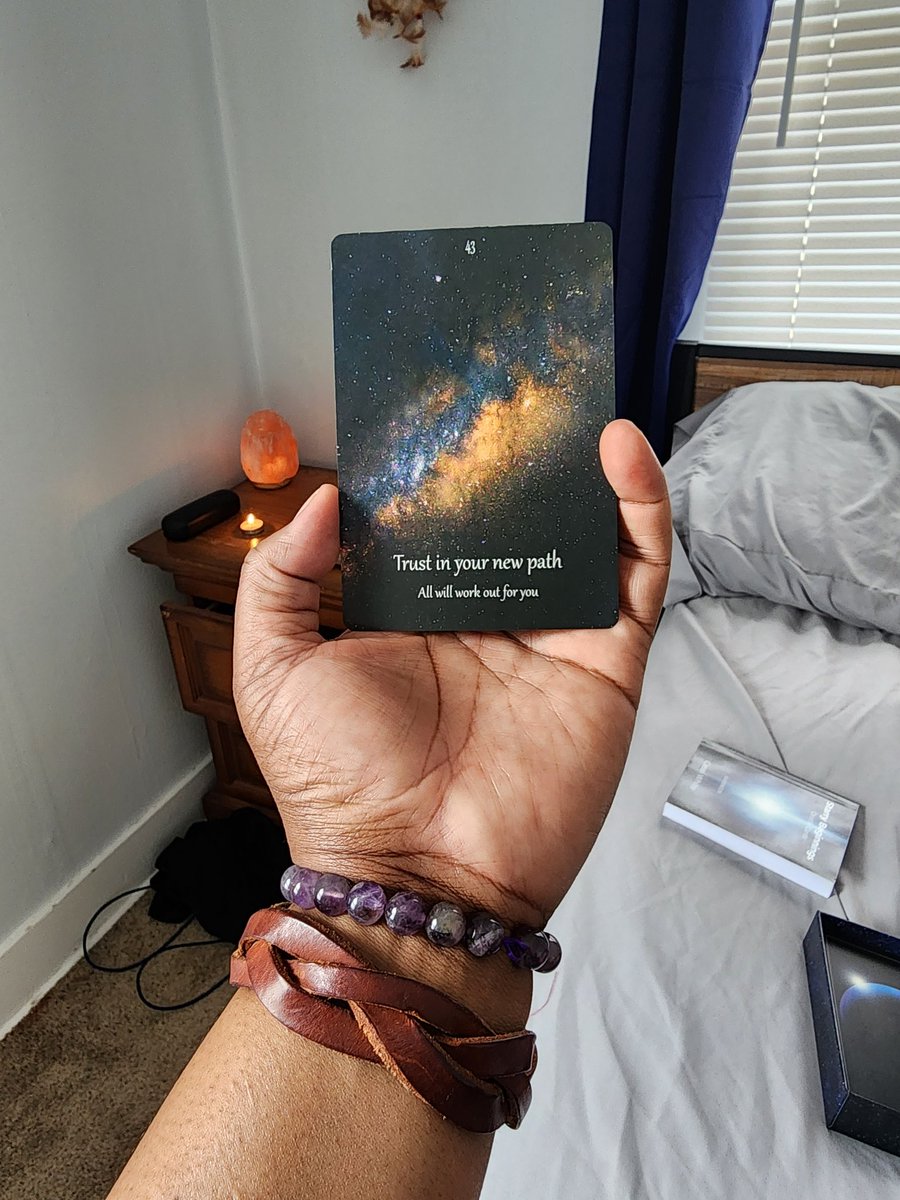 Mari_Bella72721's tweet image. Be at peace, release, let go and flow. #starrybeginnings #Oracle #dailymessage