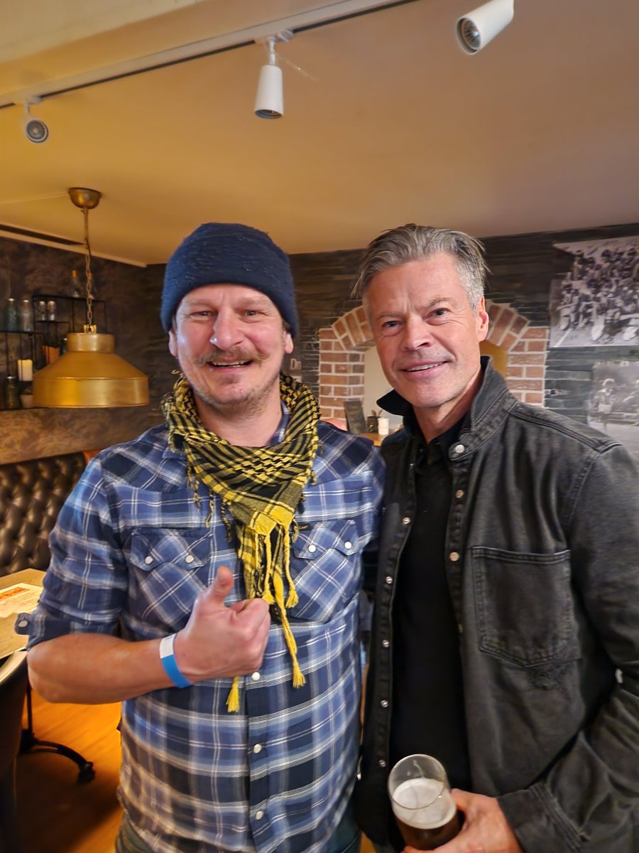 bralasse's tweet photo. @LMGimse Sorry, det var sånn det VAR. Er ikke så begeistra for KIL, men Vegard Hansen liker jeg... https://t.co/f986YnmpdC