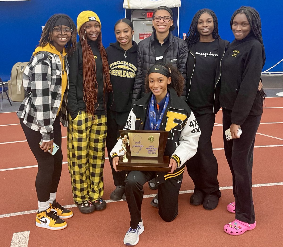 Piscataway Schools (@pwayschools) on Twitter photo Congratulations to the <a href="/Piscataway_HS/">Piscataway High School</a> girls winter track team for winning the State Group 4 championship on Saturday! It is the first indoor track championship for girls or boys in school history!
Read the whole story ➡️ bit.ly/3IekTCA Congratulations to the <a href="/Piscataway_HS/">Piscataway High School</a> girls winter track team for winning the State Group 4 championship on Saturday! It is the first indoor track championship for girls or boys in school history!
Read the whole story ➡️ bit.ly/3IekTCA