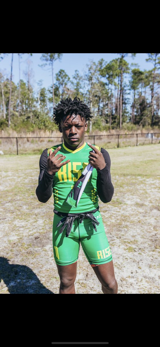 DeshaunMakai's tweet photo. Good weekend still got it done @RI5E_Sports @polk_way @RSimmons5172 #keepworking1 https://t.co/vKYpigBKye