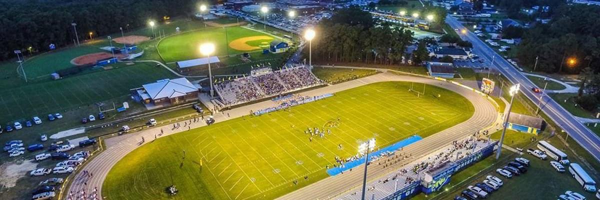 👋 Attention parents &amp; athletes! On March 1, at 6 pm in the high school auditorium, we will host an NCAA information meeting. In this meeting we will cover topics including how recruitment works &amp; eligibility requirements to play in college. We look forward to seeing you all 😁