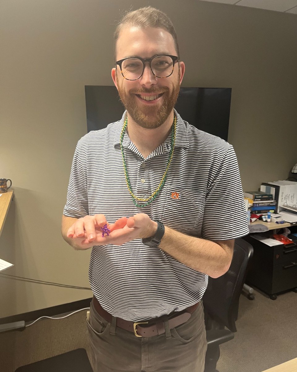 ForesiteGroup's tweet photo. Happy #FatTuesday from our Birmingham, AL team who got together with a little potluck in celebration! All hail King Nathan for finding the baby in the King Cake! https://t.co/47KnfdccWP