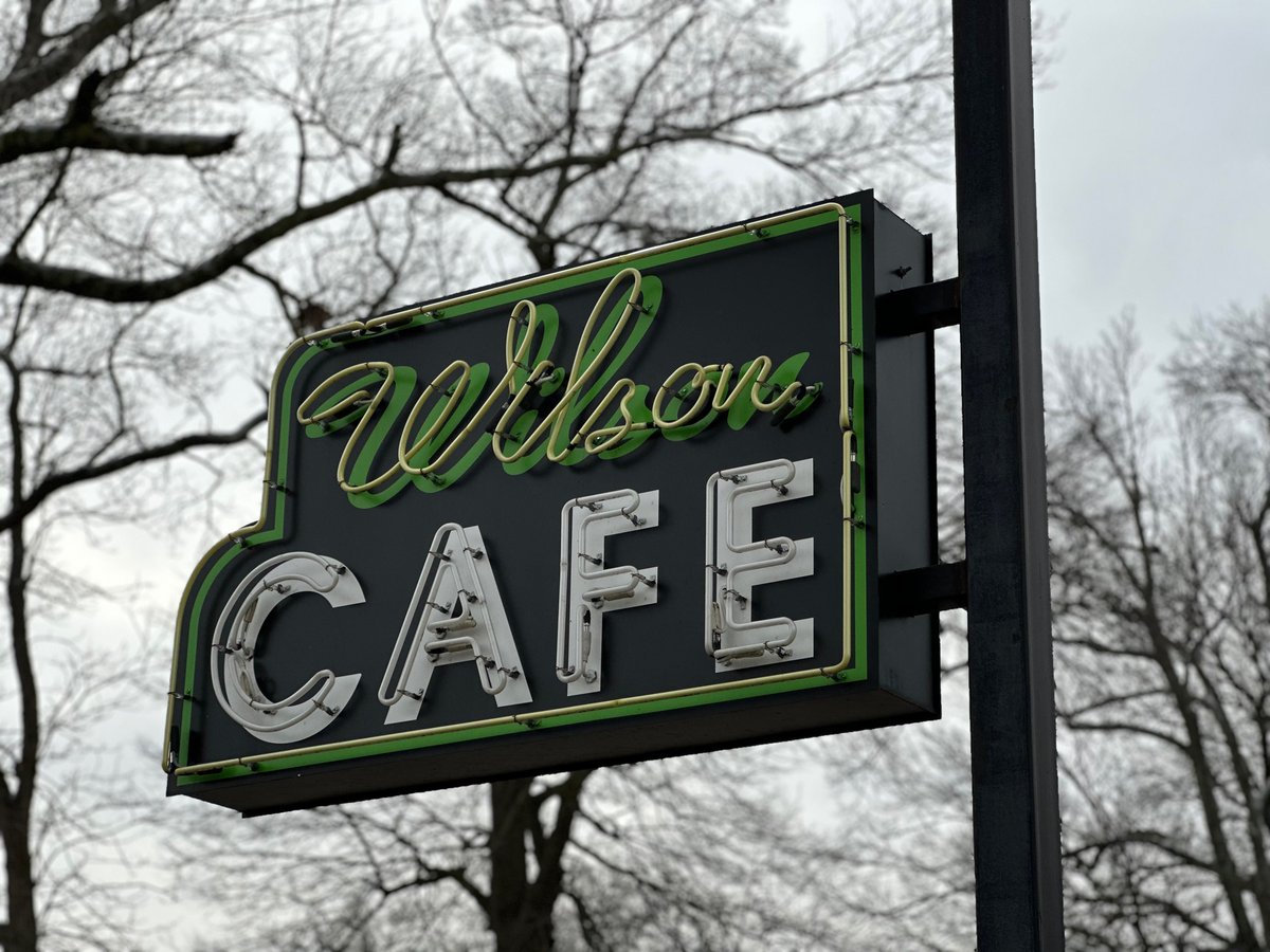 Travel_Butlers's tweet photo. On this #TravelTuesday, we’re still drooling over our brunch from Wilson Cafe in Wilson, AR from a couple of weeks ago!

#Wilson #Arkansas #TheNaturalState #VisitWilson #WilsonCafe #TravelingButlers #TravelBlogger #Wanderlust #Travel #Adventure #Explore #TravelMore #WorkandTravel https://t.co/GZFxYoRrjz