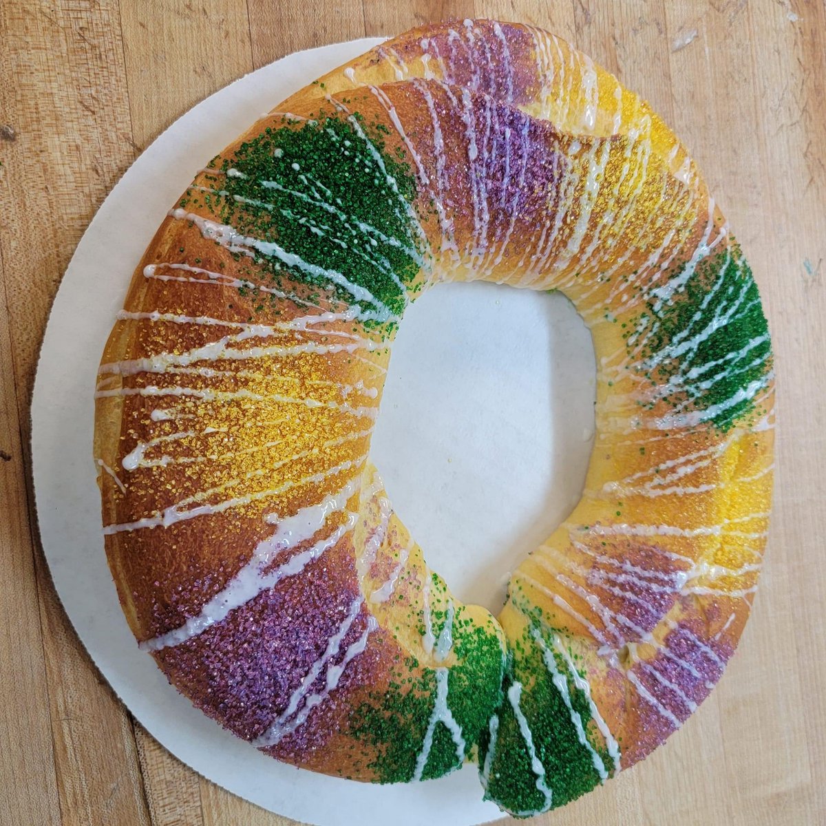 OBastrd's tweet photo. Happy Mardi Gras 🎊🎉 https://t.co/Tt8EluKwO4