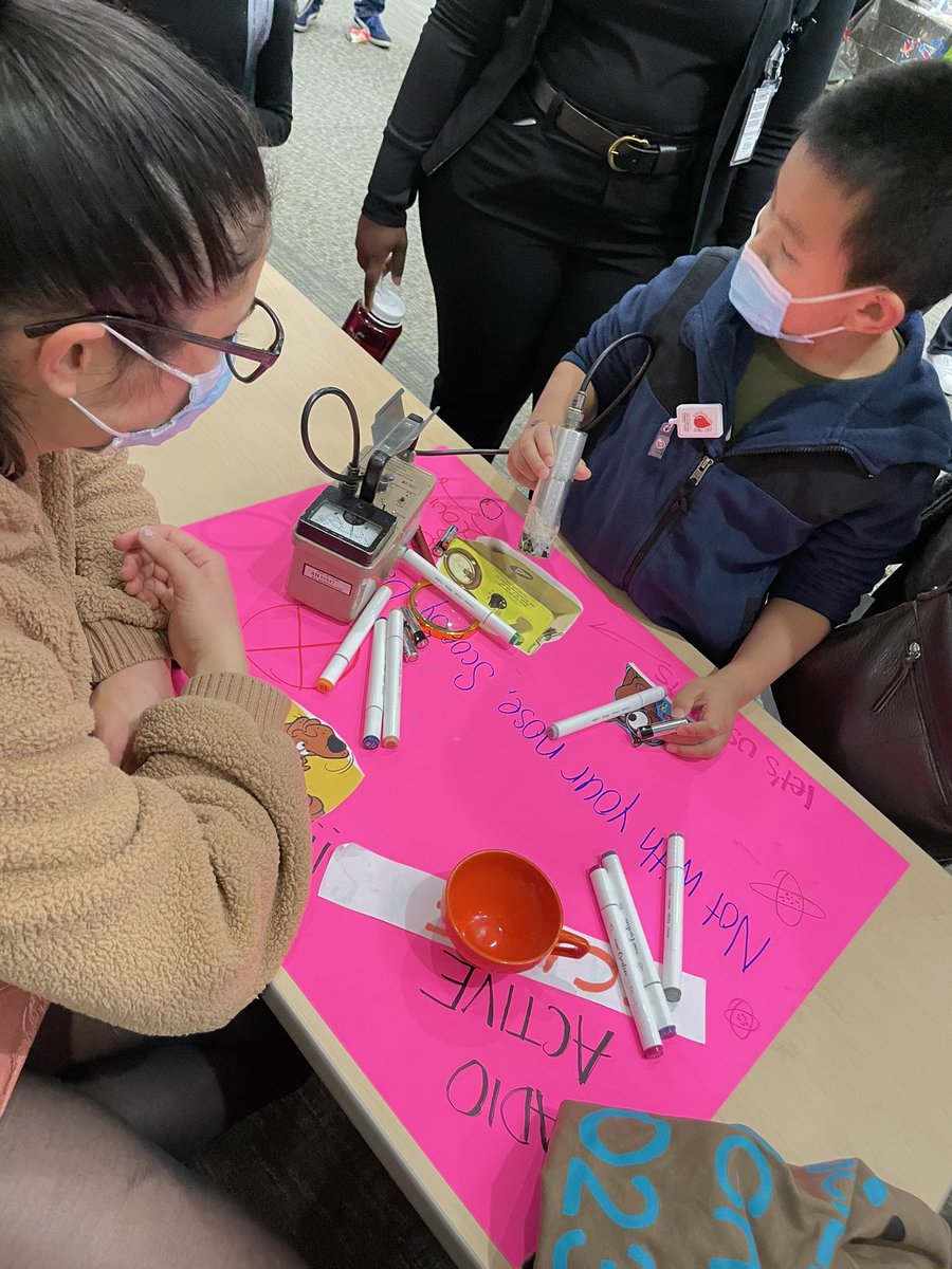 HanaJBaroudi's tweet photo. This past weekend, As part of @GSBS_Outreach, we hosted a Science day with the focus on inspiring young minds! Thank you @MedPhys_MDAUTH for spreading smiles at our #MedPhys table. https://t.co/6lWZmMmf2J