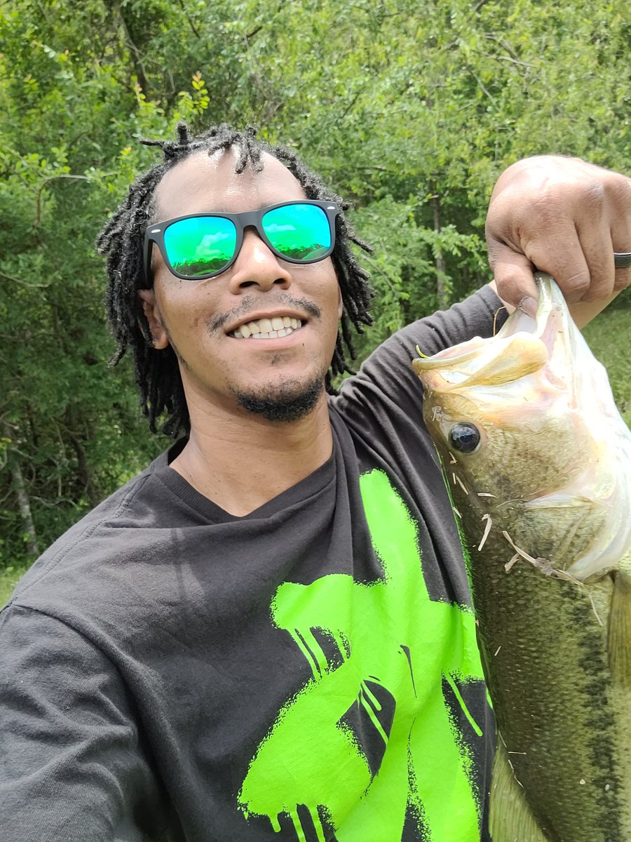 myblock05's tweet photo. Great day for fishing https://t.co/DKcsGQZQj5