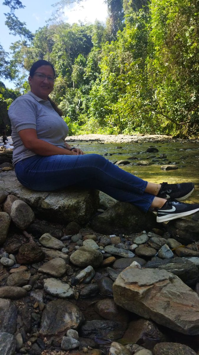 Un día de trabajo en el río #Guayabito
#yaracuy
#naturaleza
#rio