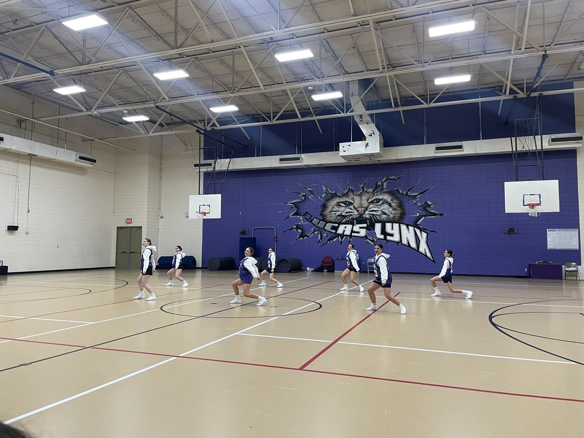 CoachThiel's tweet photo. The Aristokats rocked their dress rehearsal today! Can’t wait to see these ladies take the floor this weekend! #witnessgreatness #spiritprogram @WillisSchools @LLMSLynx @AristoKatsLLMS https://t.co/c7l68lrJIN