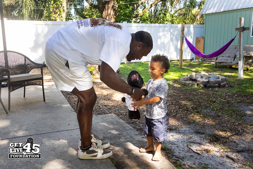 devinwhitefdn tweet media