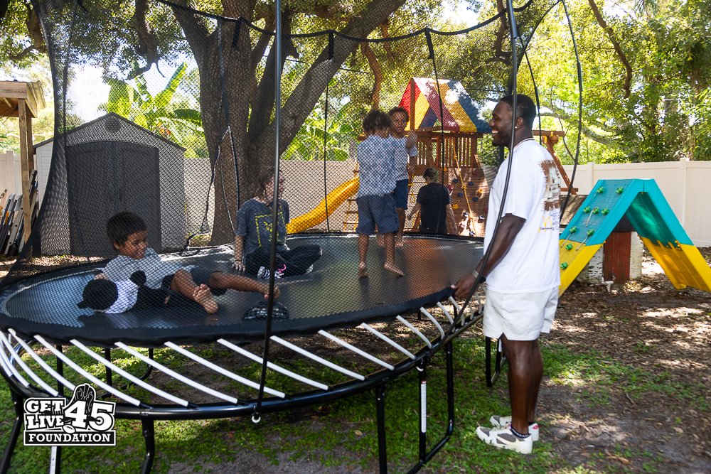 devinwhitefdn tweet media