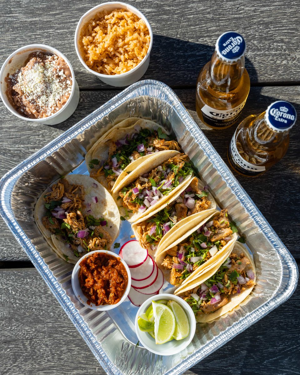 Skip the dinner grind and join us at AXIS for Taco Tuesday! Authentic street tacos, delish sides, cervezas, and plenty of good vibes  🌮.
.
.
.⁠

#axistesoro #tacotuesday #tesoroviejo #community #raiseyourexpectations