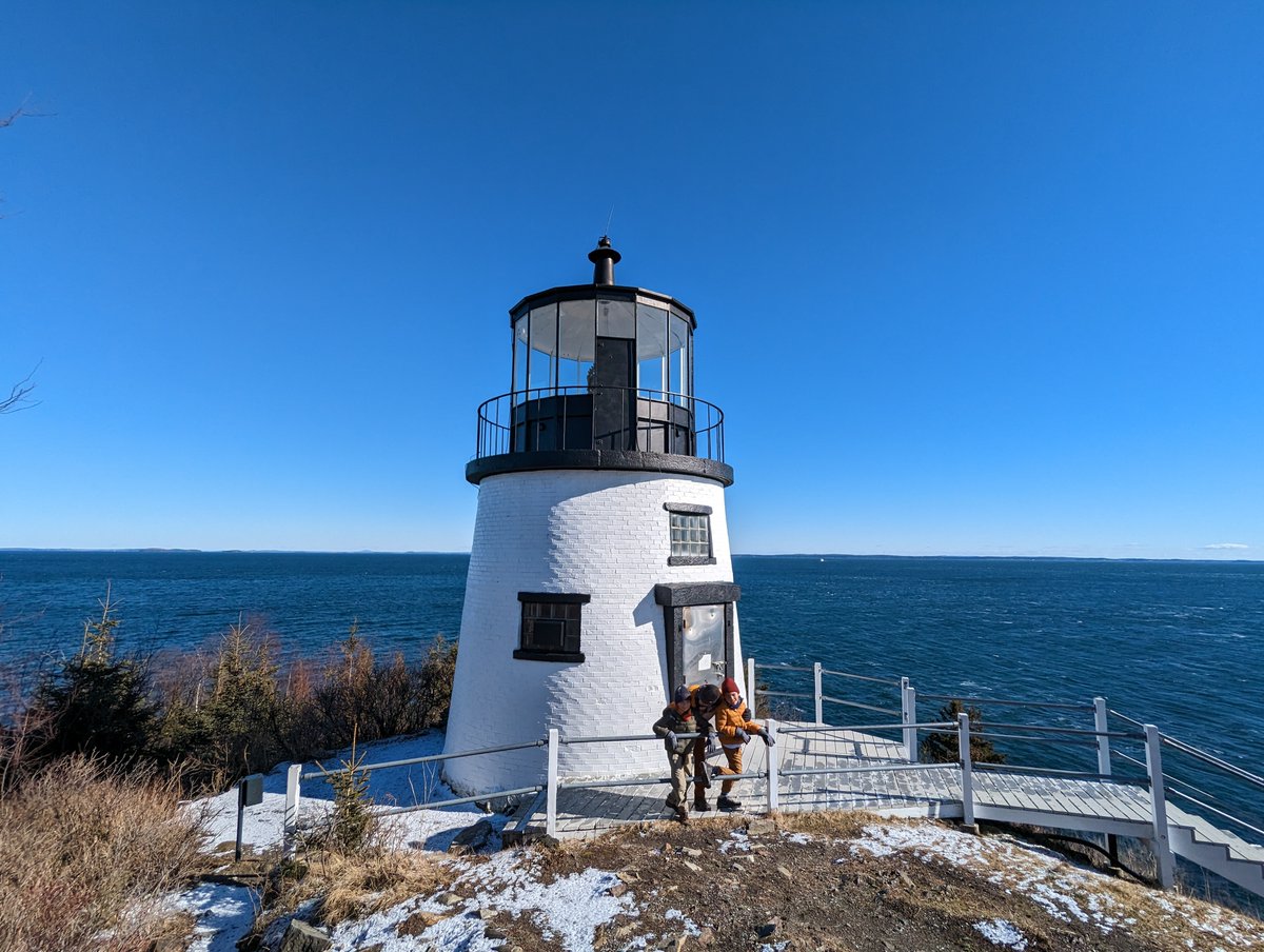 2TravelDads's tweet image. Get ready cuz I'm dropping a new blog post this week all about #WinterinMaine; from lighthouses to cross country skiing, it was an awesome trip! #mainething @visitmaine