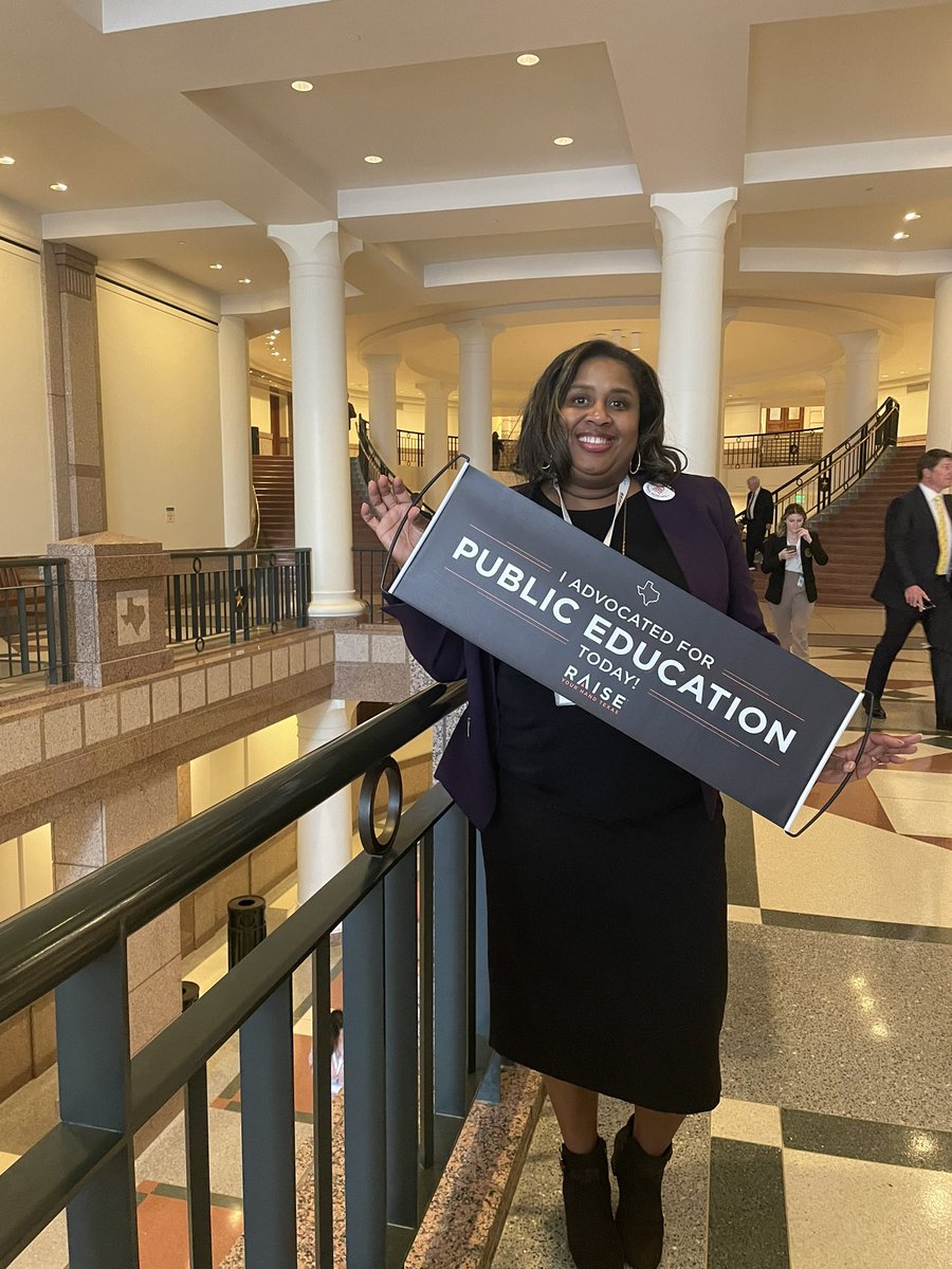 Valerie Sisk tweet media