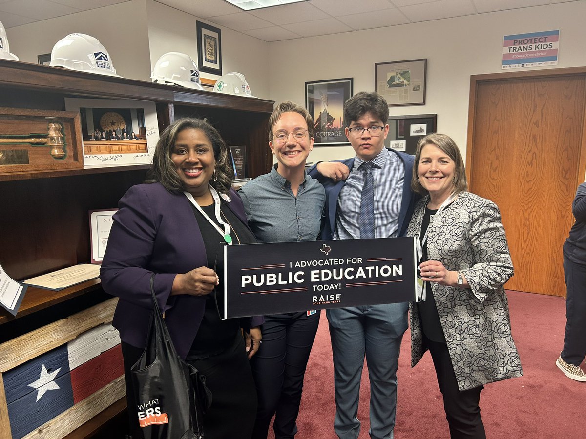 Valerie Sisk tweet media