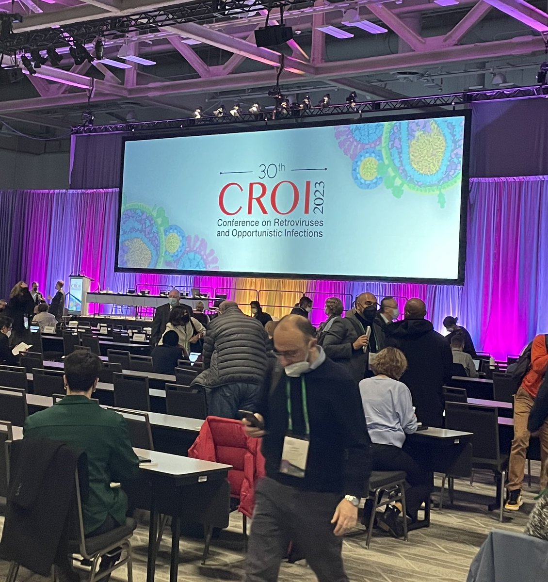 First time at #CROI2023! So lucky to be here and learn so much from amazing colleagues in the field of HIV 🤓💃🏻