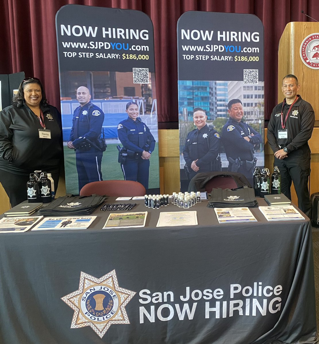 SJPDRecruiting's tweet photo. Another day, another college!
Chico State, it was a pleasure to attend your Career Fair.
#csuchico #careerfair #college #recruitment #lawenforcement #publicsafety https://t.co/mYBuY9c6Zo