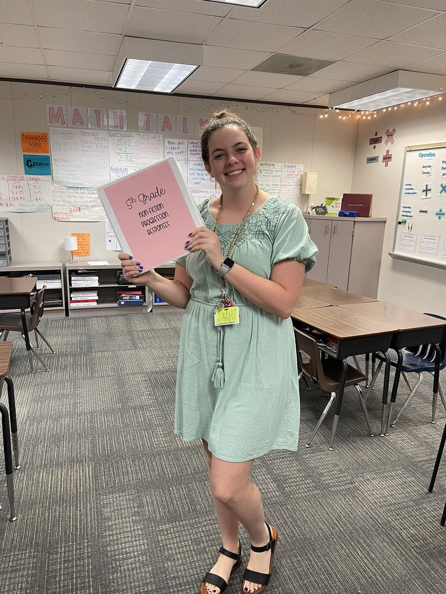 That feeling when you win a raffle!! These teachers walked away with a fully prepped system to roll out personalized learning using progressions in ELA. #BeConnected <a href="/ccisdlearns/">CCISD Curriculum & Instruction</a>