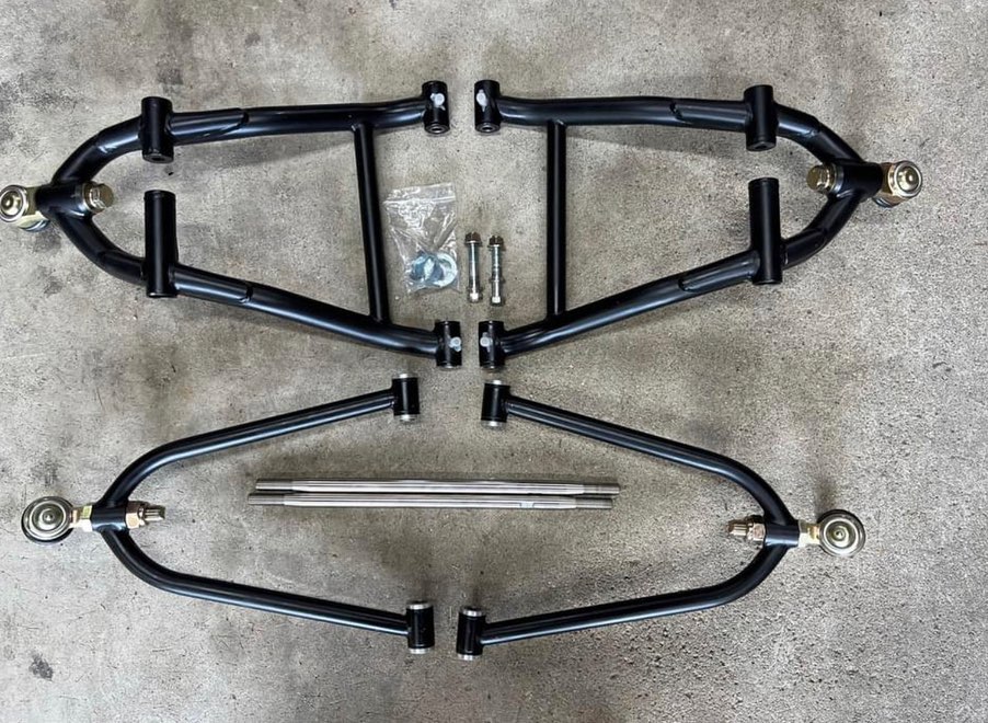 YBansheess's tweet photo. TRX450R Alba XC LT A Arms. These arms are brand new. They were put together, greased, and bolted up to test fitment and shock length. 

The come with all the adapters, bolts, tie rods and will come in the original box. $425 shipped .

#yfz #r #raptor #banshee #trx #atv #yamaha https://t.co/wp96i2T2sM