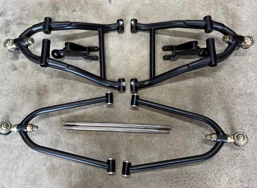 YBansheess's tweet photo. TRX450R Alba XC LT A Arms. These arms are brand new. They were put together, greased, and bolted up to test fitment and shock length. 

The come with all the adapters, bolts, tie rods and will come in the original box. $425 shipped .

#yfz #r #raptor #banshee #trx #atv #yamaha https://t.co/wp96i2T2sM