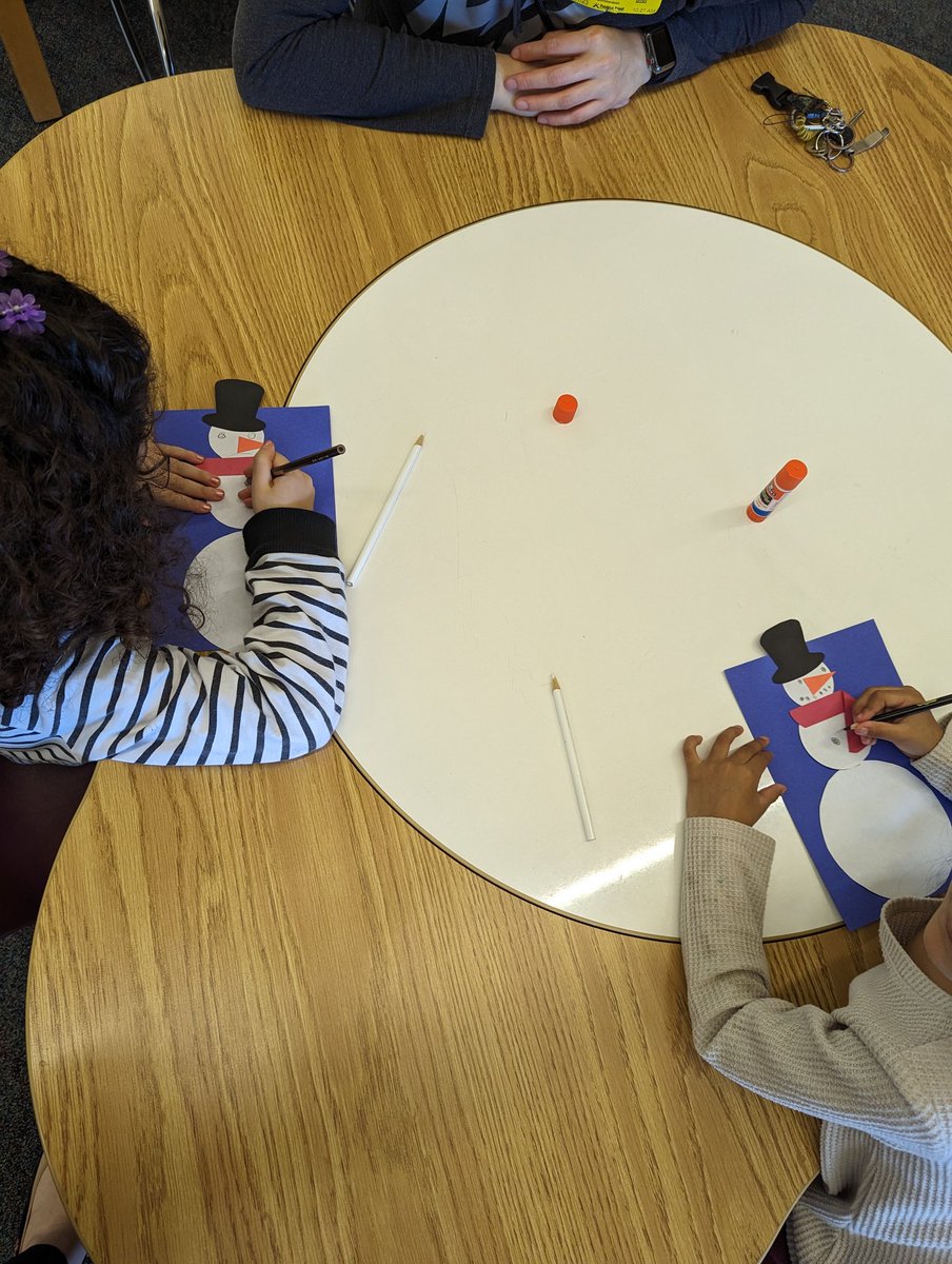 These little lions 🤩 Today we read One Snowy Morning by Kevin Tseng (even though it was 80🌡️) and built snowmen! My friends knew where to put the accessories, unlike those silly squirrels! ⛄🐿️ Join us- Tues storytime, ages 0-4 #avcato #CISDbettertogether