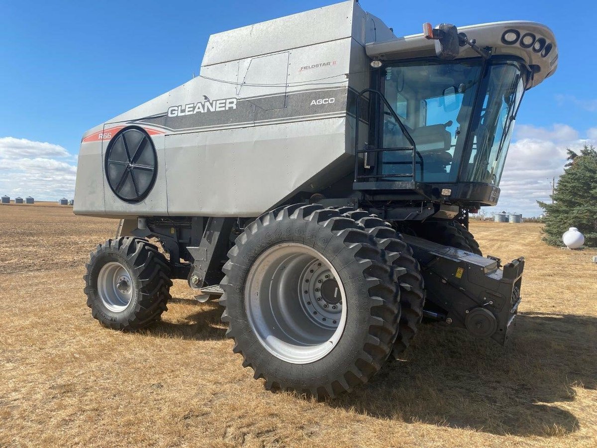 Greg Peterson on Twitter "Check out (11) 2007 2011 model Combines with